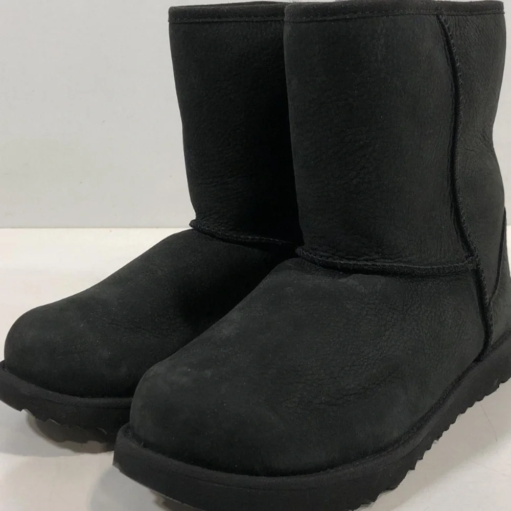 UGG gently used